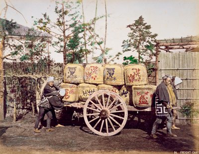 Frachttransport auf einem handgezogenen Wagen von Kusakabe Kimbei